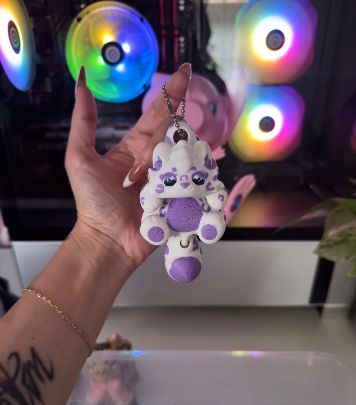 Snow Leopard keychain