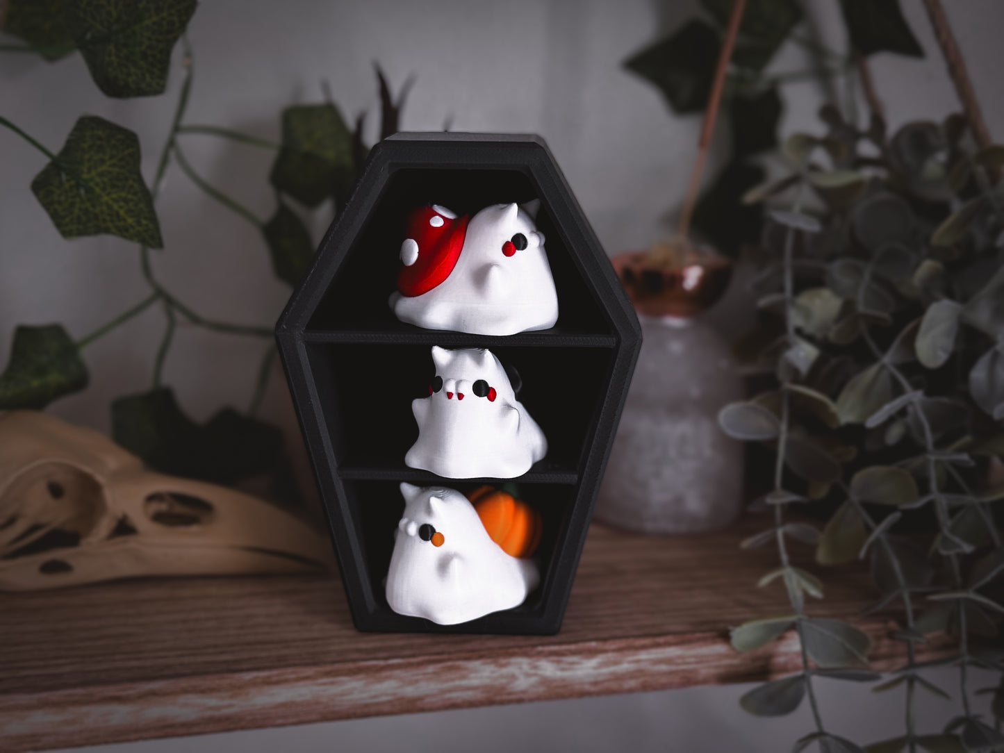 Spooky Snail Coffin